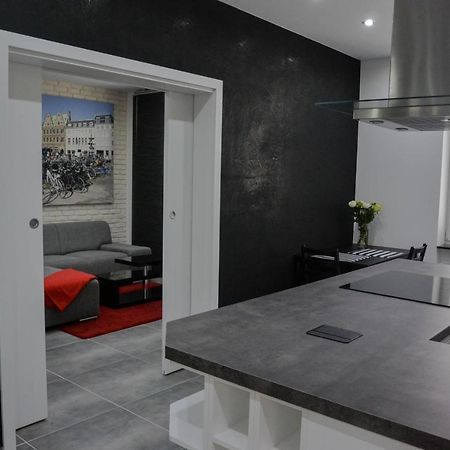 Rr Bus Station Apartment Bratislava Dış mekan fotoğraf