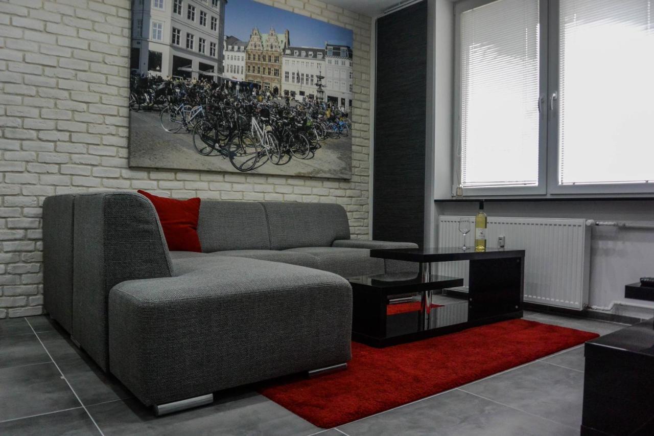 Rr Bus Station Apartment Bratislava Dış mekan fotoğraf